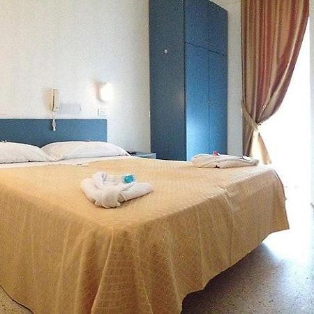 Hotel Till Rimini Zewnętrze zdjęcie
